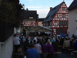 Serenade am alten Rathaus in Niederbrechen