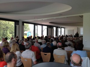 Pfarrversammlung der Pfarrgemeinde St. Maximin Niederbrechen am 29.06.2013